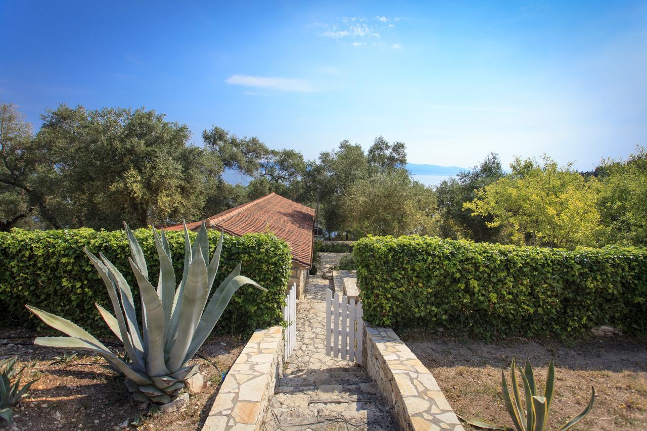 Glyfada Beach Villas Longós Exterior foto
